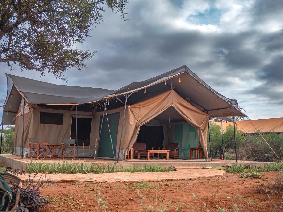 Tulia Amboseli Safari Camp Hotel ภายนอก รูปภาพ