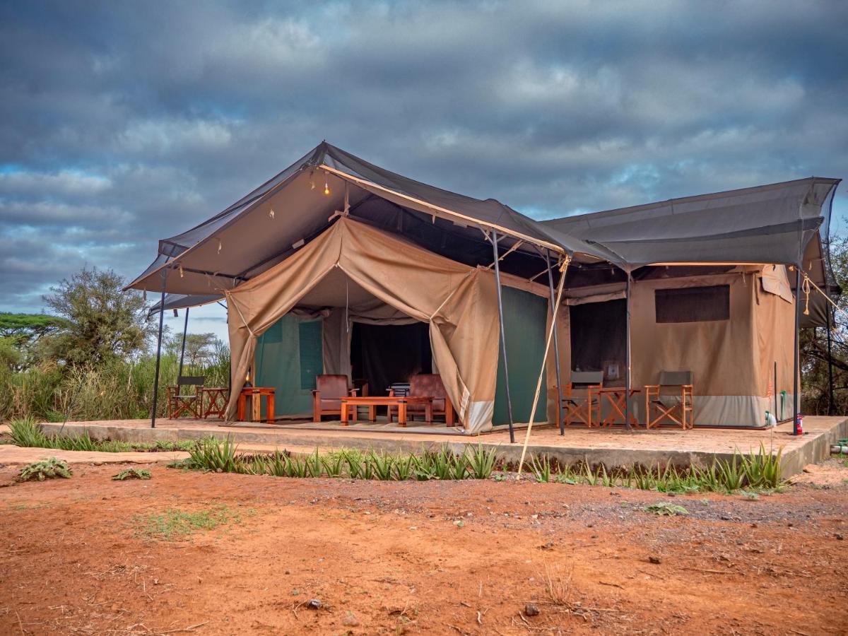 Tulia Amboseli Safari Camp Hotel ภายนอก รูปภาพ