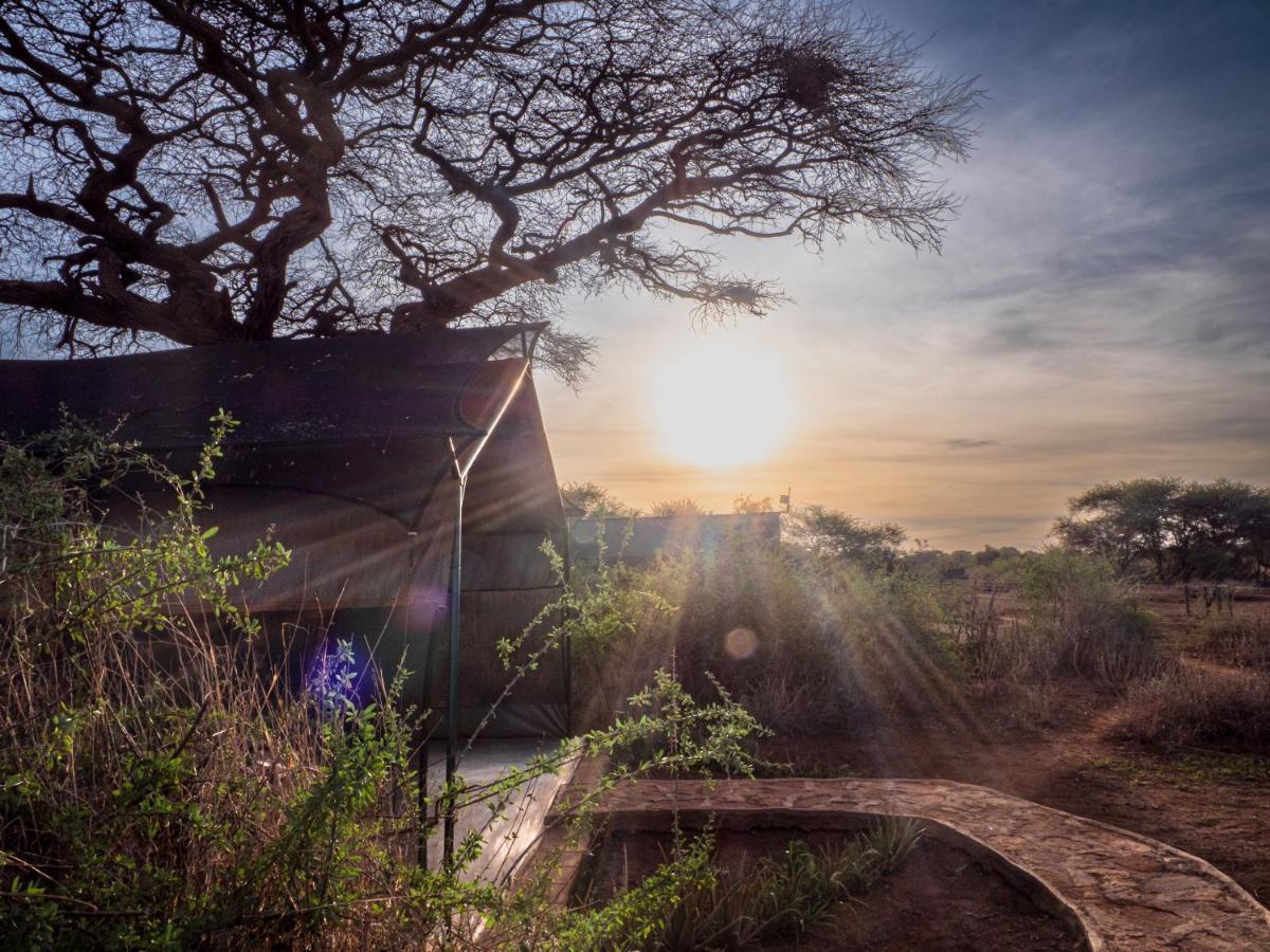 Tulia Amboseli Safari Camp Hotel ภายนอก รูปภาพ