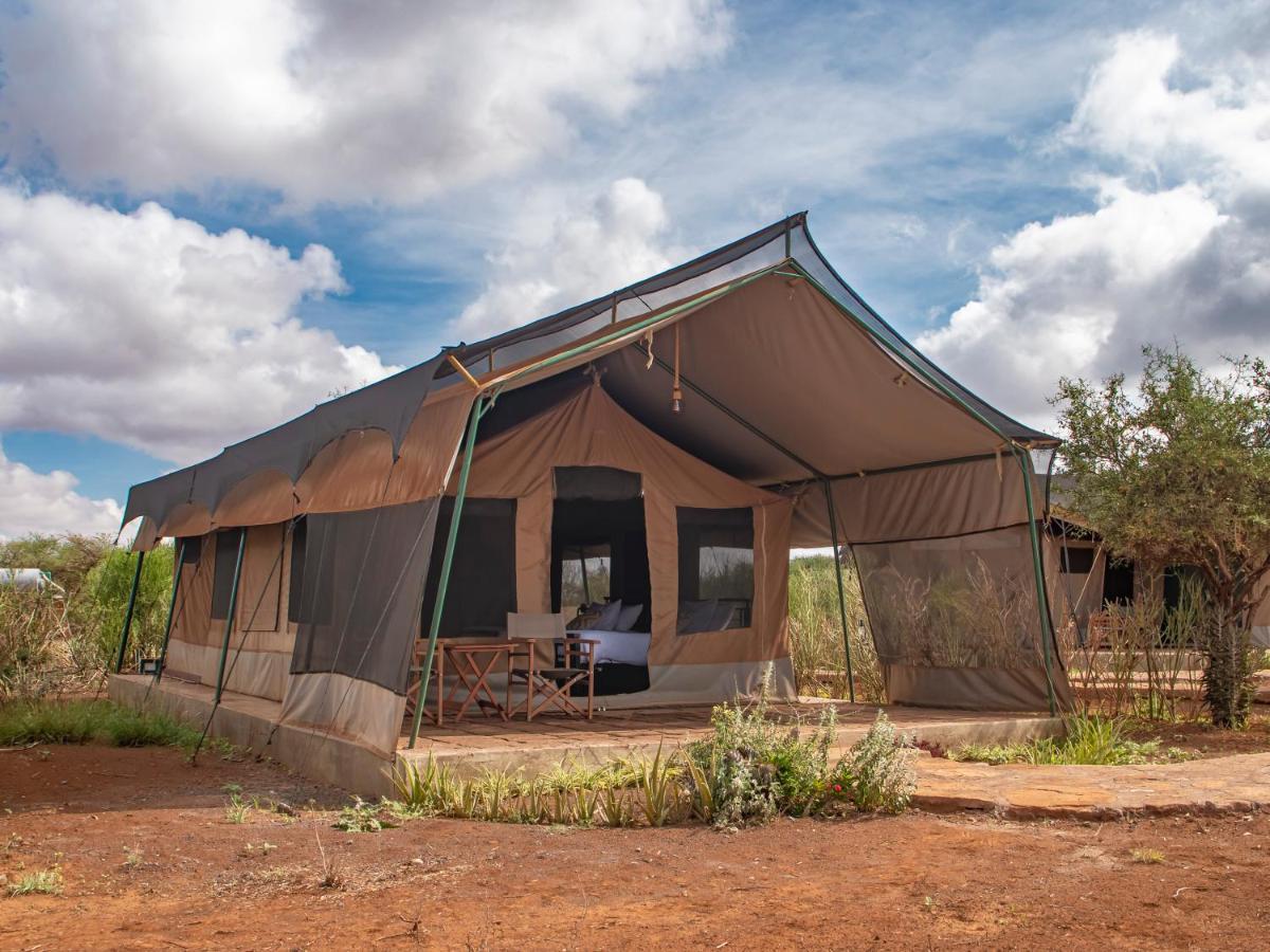 Tulia Amboseli Safari Camp Hotel ภายนอก รูปภาพ