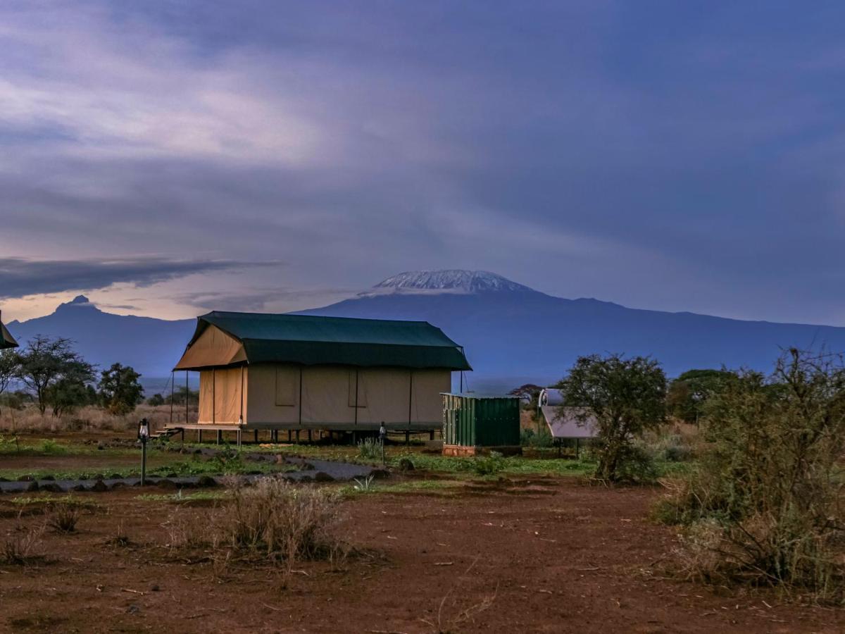 Tulia Amboseli Safari Camp Hotel ภายนอก รูปภาพ