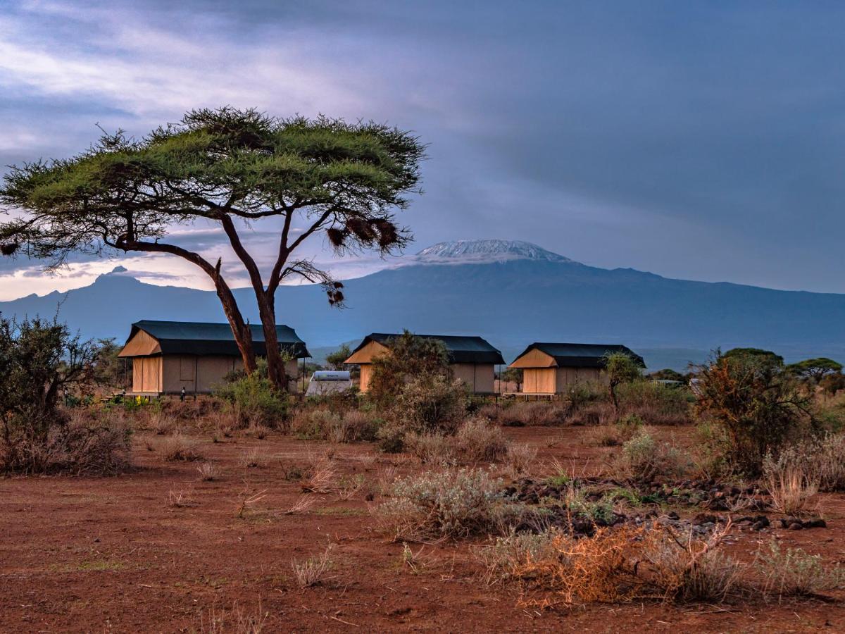 Tulia Amboseli Safari Camp Hotel ภายนอก รูปภาพ